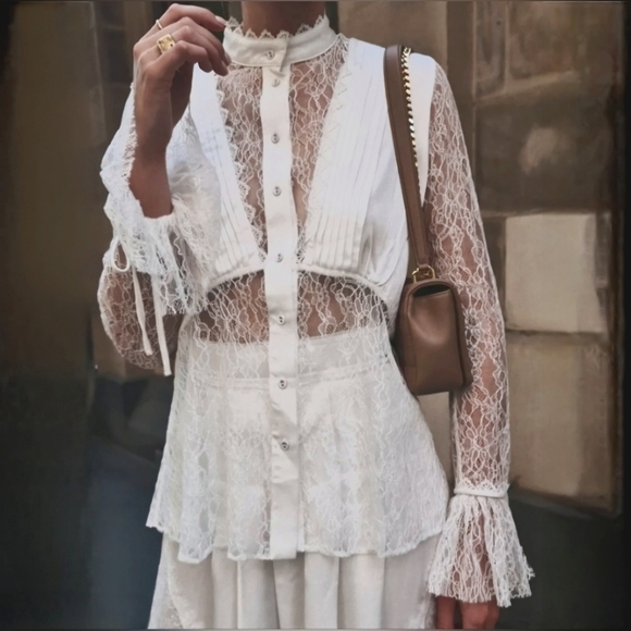 AJE Veil Ruffled Lace Shirt 14 - Picture 1 of 11